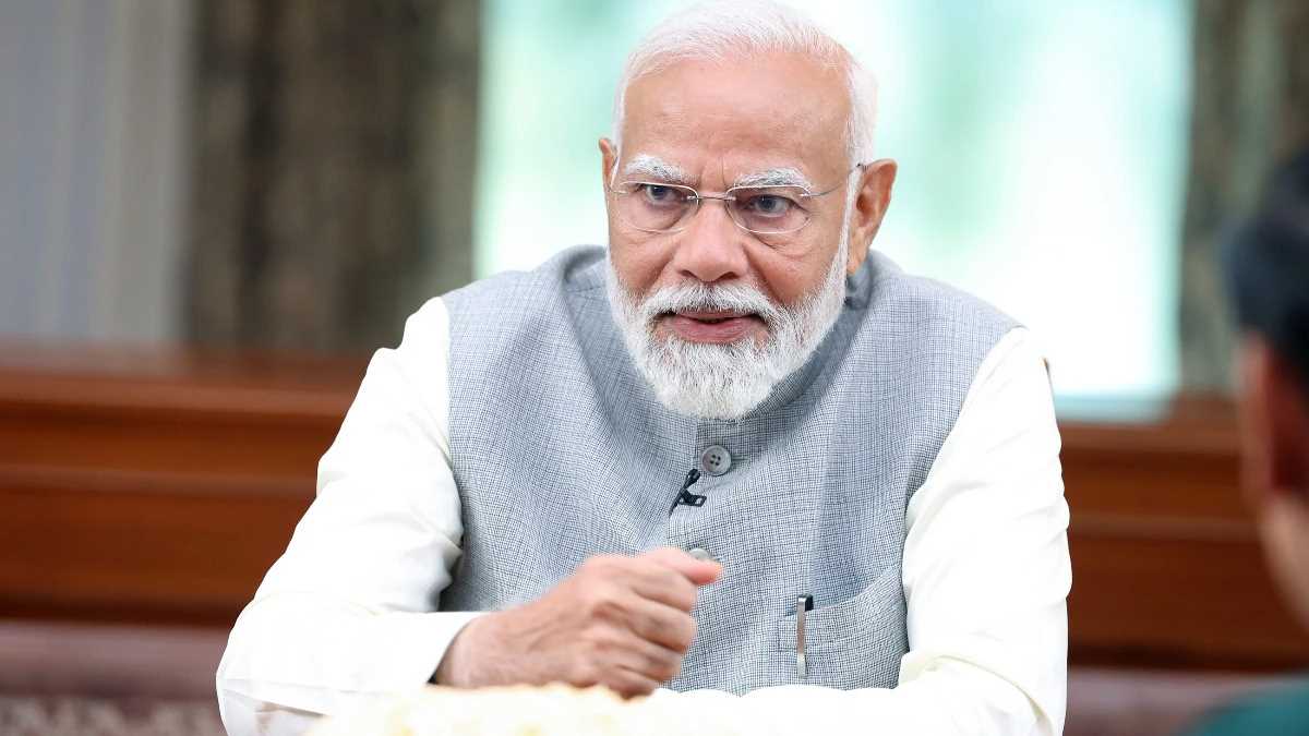 पीएम मोदी की इटली यात्रा से क्यों नाराज हुई कांग्रेस, क्या वीवीआईपी हेलीकॉप्टर घोटाला बना पार्टी के लिए चिंता का विषय?